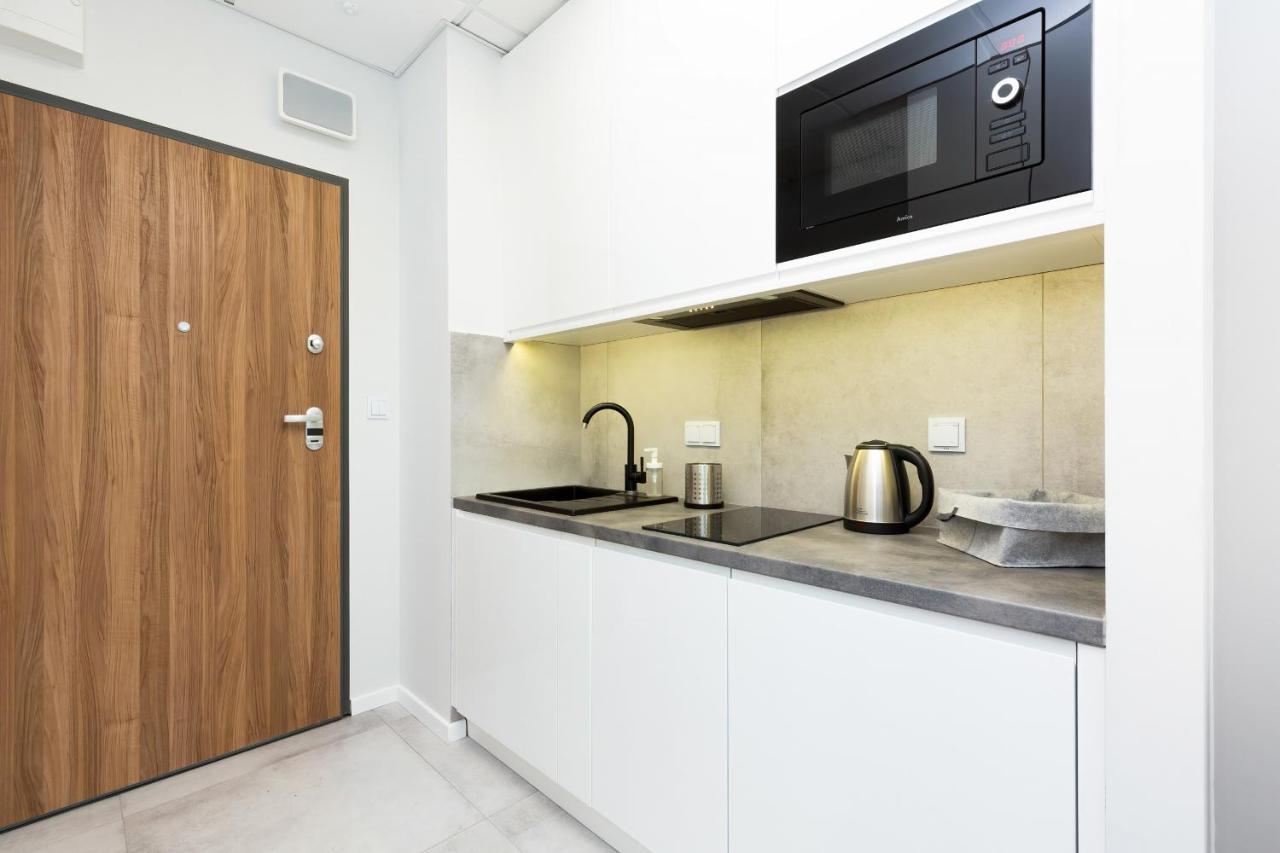 Apartments With Parking Warsaw Business Center By Noclegi Renters Екстер'єр фото