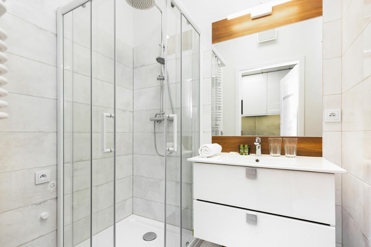 Apartments With Parking Warsaw Business Center By Noclegi Renters Екстер'єр фото